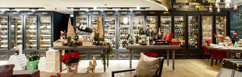  refrigerated-wine-cabinet