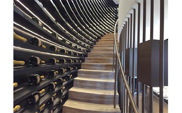 Wine-Palace-Iglu3_78 